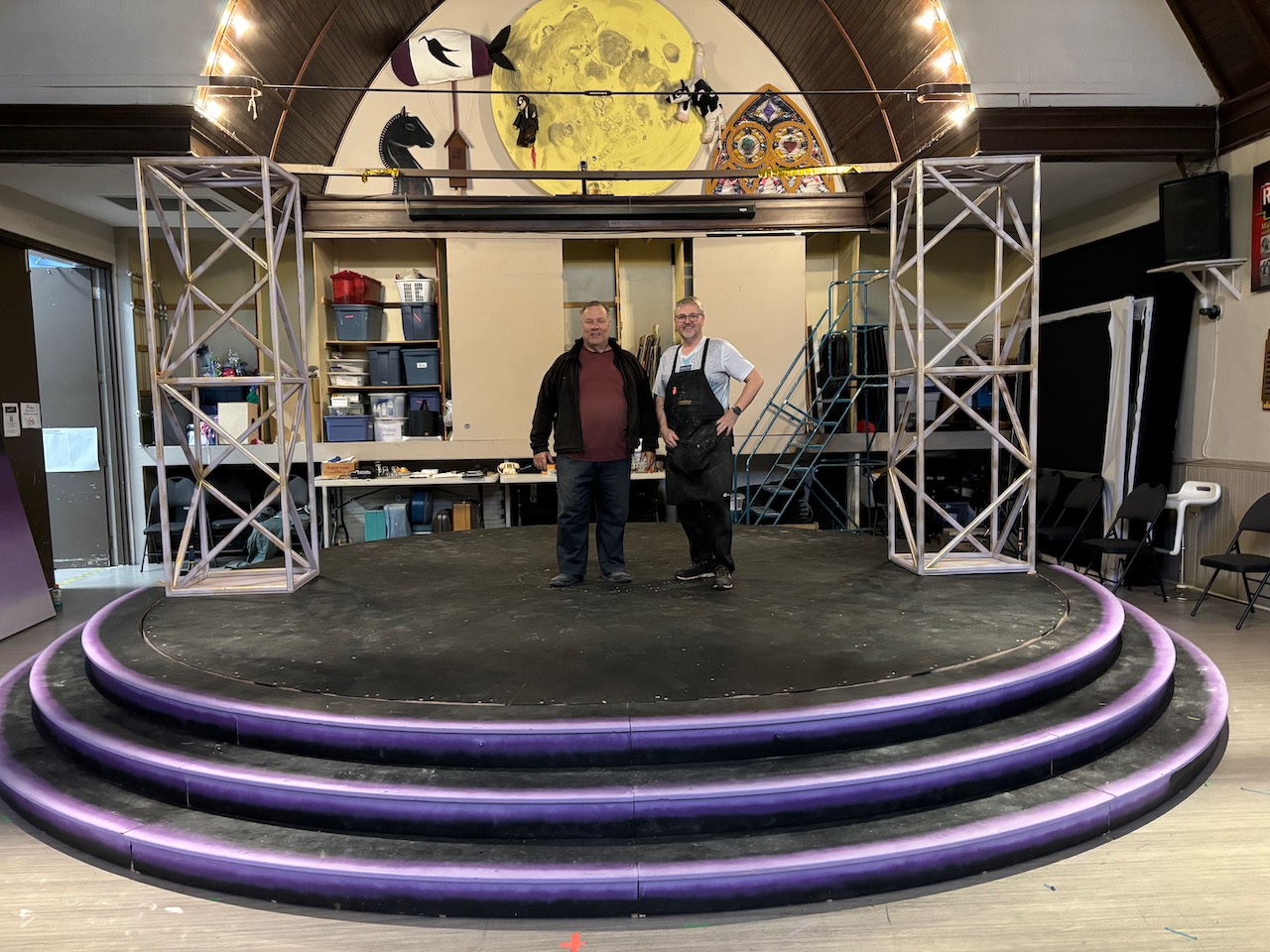 Rotating Stage in the Orpheus Rehersal Hall before disassembly and move to the Centrepoint Meridian Theatre