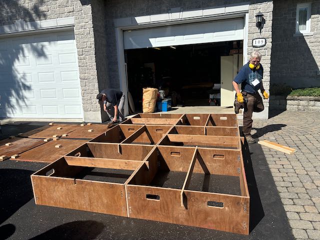 Snaps together with no tools